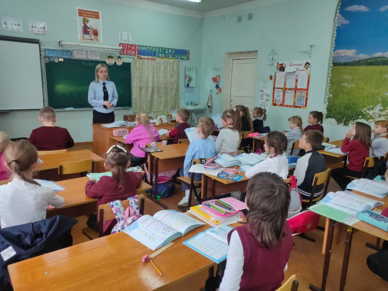 Лекция "Безопасные каникулы".